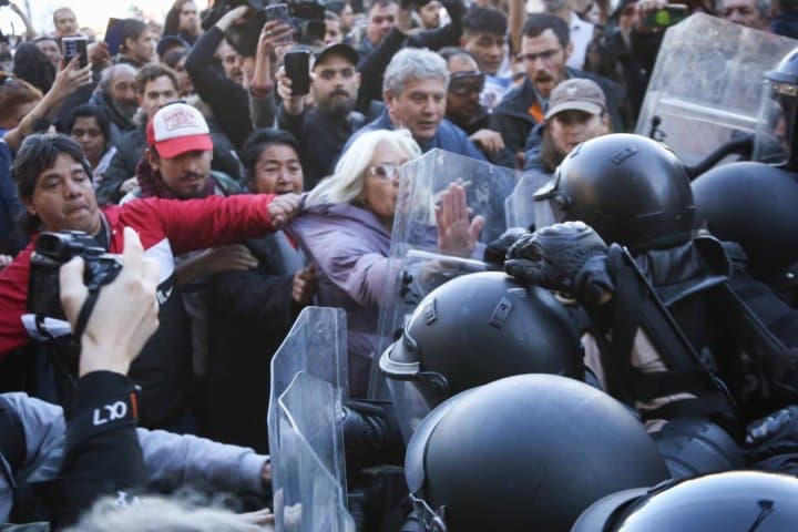 La libertad avanza sobre lxs jubiladxs